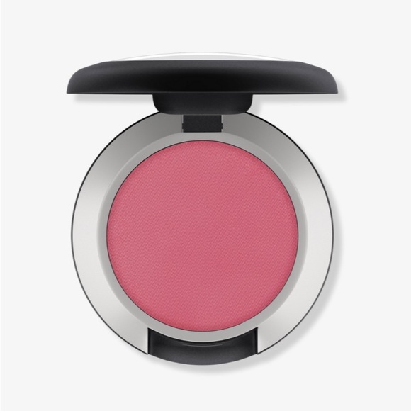 MAC Powder Kiss Soft Matte Eyeshadow Fall In Love - Picture 10 of 10